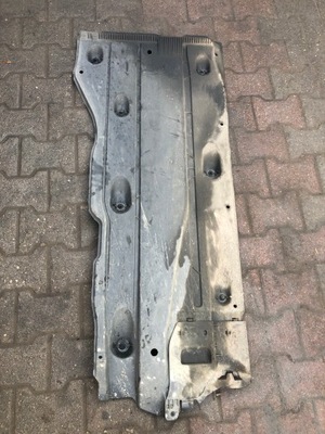 Vw t-roc защита подвеска правая 5q0825202 фото №1