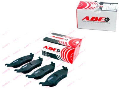 Комплект гальмівних колодок гальмівних abe 5080563ab 5093706a фото №1