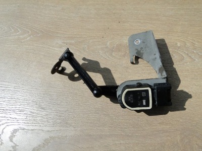 Bmw e70 датчик вирівнювання світла фото №1