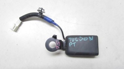 Hyundai tucson ii zapnika поперечина права задня 89810-d7000 фото №1