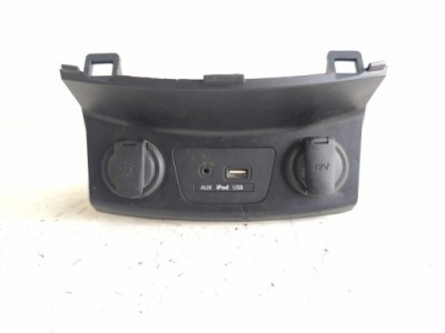 Панель корпус aux usb прикуривателя hyundai i30 96120a5000 фото №1