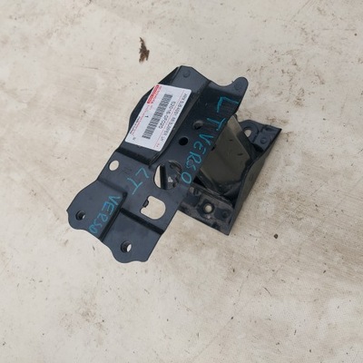 Зона деформации левая балка задняя toyota verso yaris фото №1