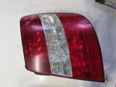 Лампа задня права fiat stilo hb 5d фото №1