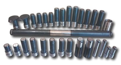 SWORZNIE + TULEJE PRZEDNIEJ ŁYŻKI CAT 434 444 F 434F 444F cały wysięg