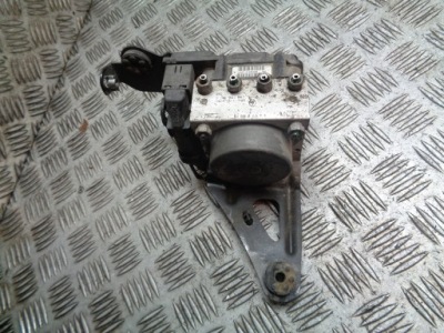 Насос abs renault scenic ii 1.9 dci 8200737986 фото №1