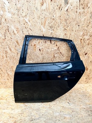 Двері лівий задня volvo v40 12-19 фото №1