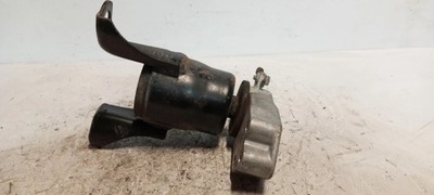 Кронштейн подушка двигуна mazda ii 2 1.4 tdci df7839060 фото №1