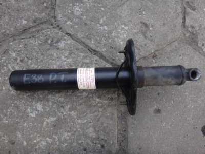 Відбійник зона деформації бампера задня правий bmw e38 фото №1