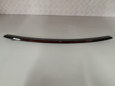 Tesla x третий свет стоп крышка багажника задний  1034340-00 фото №1