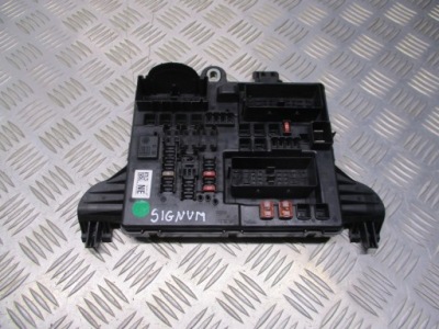 Коробка запобіжників opel signum 2.2 direct 13277321 фото №1