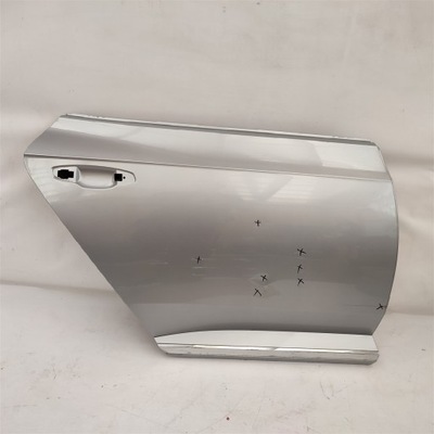 Дверь правое задняя vw arteon 3g8 3g8833312c фото №1