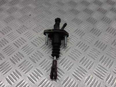 Помпа сцепления opel zafira b 1.9 cdti 90581565 фото №1