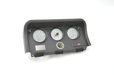 Porsche 944 приладова панель прилади фото №1