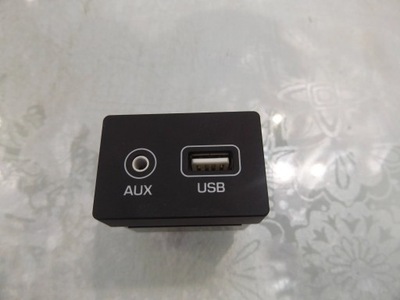 I20 II CONNECTOR USB AUX 96120-C7000  