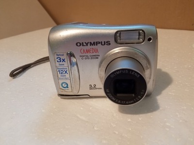 Olympus C-370 Zoom
