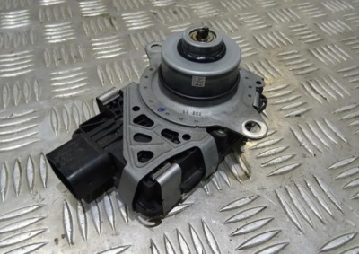 Bmw g30 регулятор редуктор 9469023 фото №1