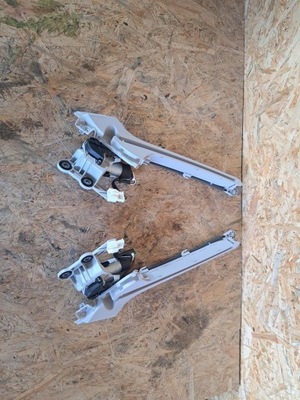 Mercedes w206 podajnik шторка правый направляющая фото №1