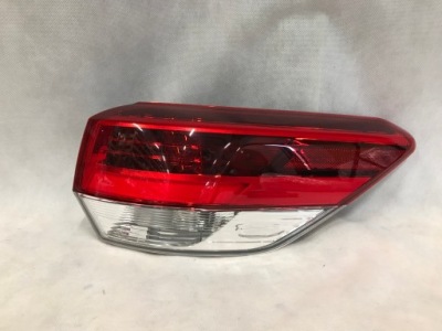 Toyota highlander 16-19 лампа задняя правая led europa фото №1