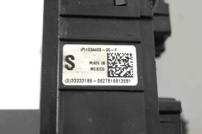 Коробка запобіжників tesla model s 103440500f 2934807 2016 фото №1