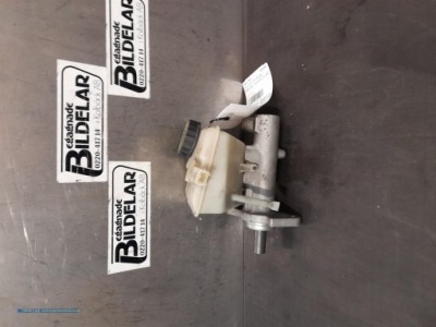 2002 volvo v70 насос тормозная 8646006 фото №1