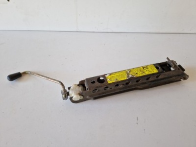 Домкрат подъемник audi a6 c4 4a0011031b фото №1