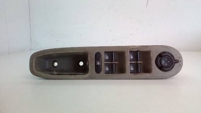 Панель переключателей стекло левый перед alfa romeo159 фото №1