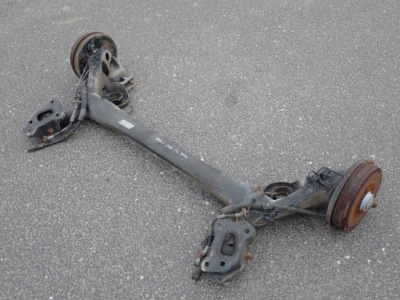 Балка oś подвеска задняя задняя комплектная барабан fiat 500l 2017r 1.4i фото №1