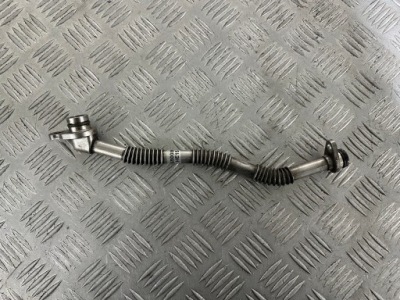 Opel astra k 1.6cdti lvl трубка патрубок оливи турбонагнітача 55500869 фото №1