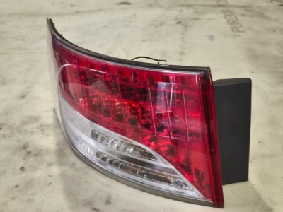 Toyota avensis t27 седан фара задняя задняя левая фото №1