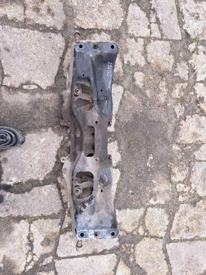 Подрамник балка подрамник перед subaru legacy iv 2.0 d фото №1