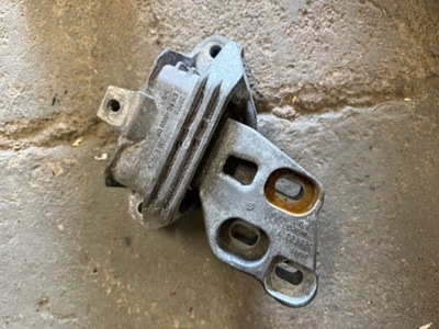 Mercedes a klasa w176 подушка кронштейн двигуна фото №1