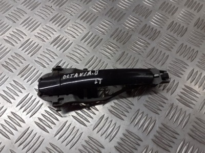 Ручка ліва задня зовнішня skoda octavia ii kns фото №1