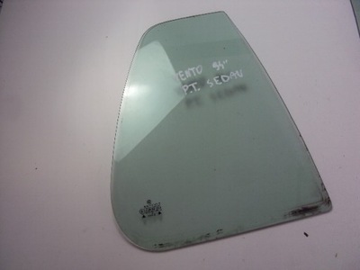 Скло двері правий задня vw vento 1994 rok фото №1