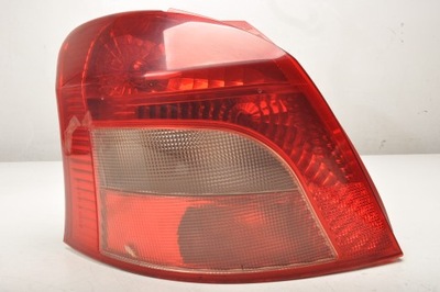 Toyota yaris ii лампа левая задняя левый задняя фото №1