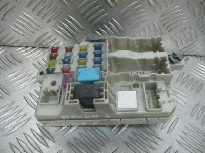 Коробка предохранителей mazda 6 gy 2.0 di фото №1