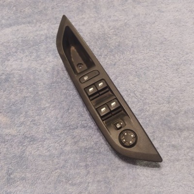 Перемикач вікон peugeot 208 ii лівий перед 98421760zd фото №1