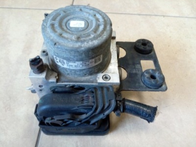 Насос abs renault trafic iii opel vivaro b 476601418r oryg. фото №1