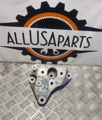 Кронштейн коробки двигателя левая chrysler pacifica 16- фото №1