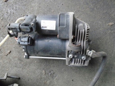 Mercedes w164 компрессор подвеска 1643200904 насос фото №1