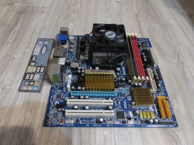 Gigabyte GA-MA78GM-S2H AMD Phenom 9550 4GB RAM