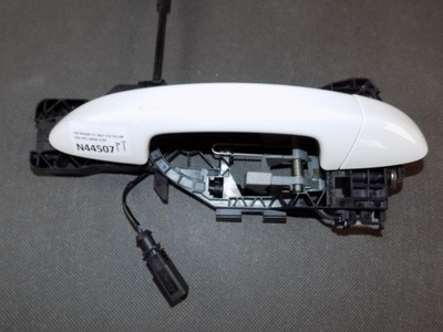 Vw passat cc ручка правая задняя lc9a фото №1