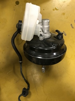 Насос гальмівна підсилювач гальм бак infiniti q50 2.0t фото №1