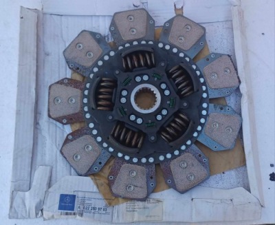 Диск зчеплення mercedes unimog a0222509703 фото №1