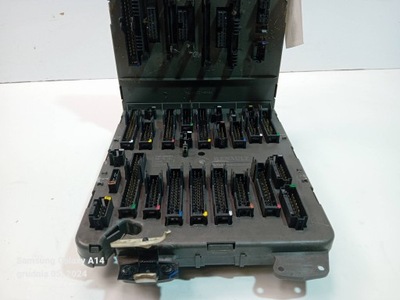 Коробка запобіжників 5010466930 renault premium фото №1