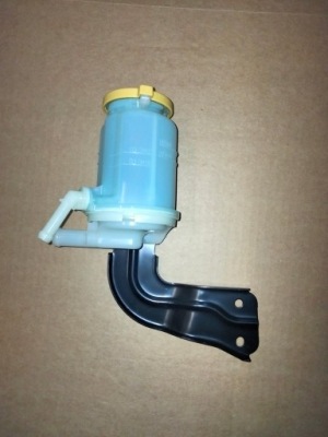 Бачок рідина підсилювача subaru tribeca 06- фото №1