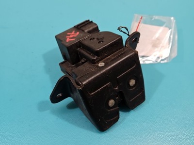 Замок крышки задняя 4pin hyundai i30 i 07-12 kombi фото №1