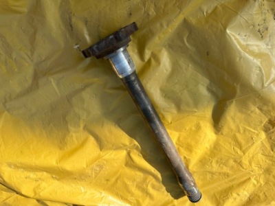 Приводной вал правый  volvo xc60 2 2 перед передняя 2.0 d4 фото №1