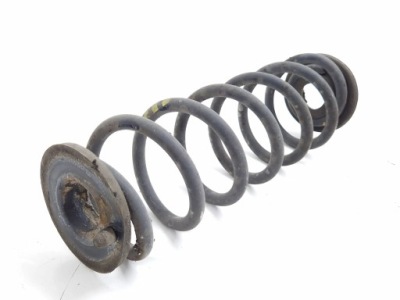 Audi q3 8u 2012 пружина задняя фото №1