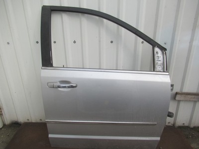 Дверь правое передние voyager фото №1