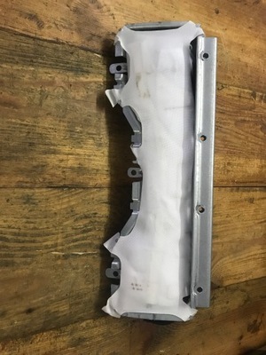 Mercedes 212 218 подушка коленная фото №1